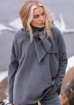 Fashion SWEATER MIT SCHAL | 1338 Damen Pullovers